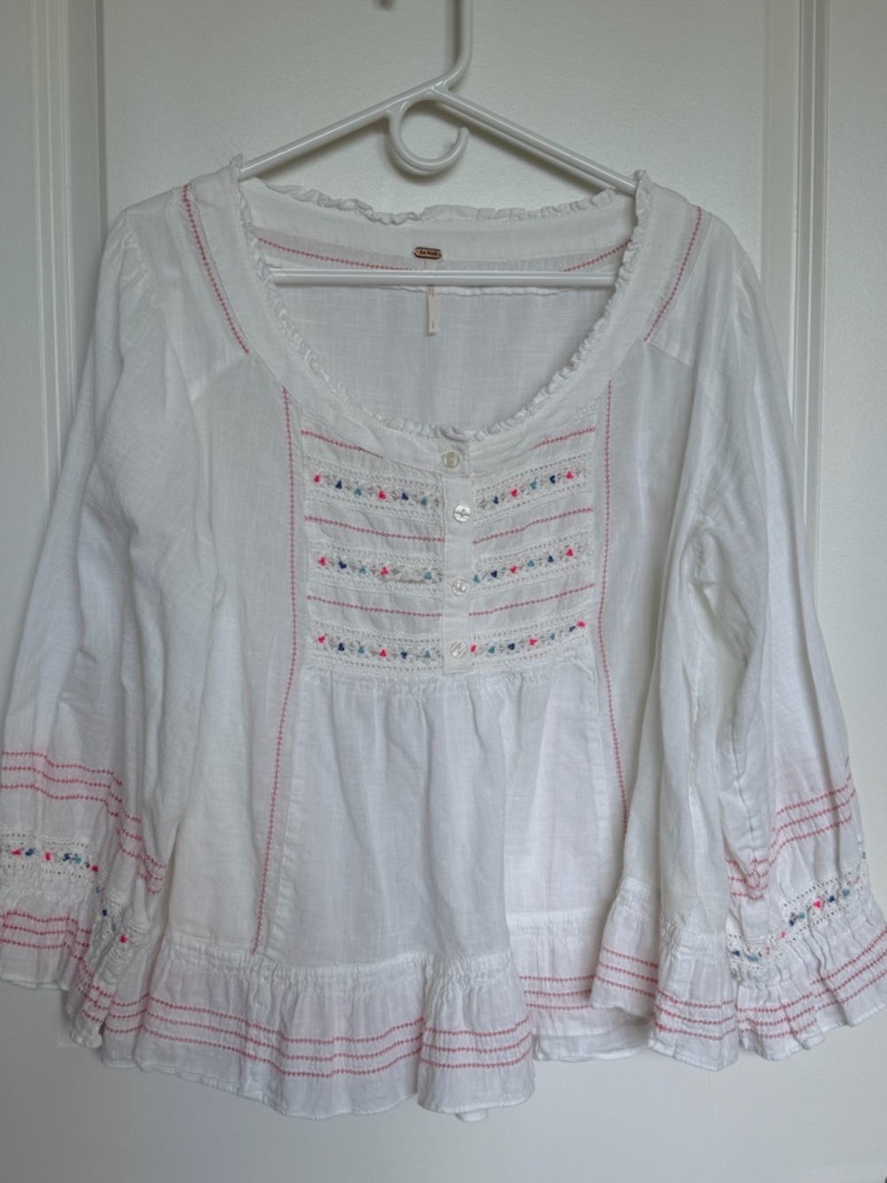 Free People White Embroidered & Beaded Peasant Blouse EC